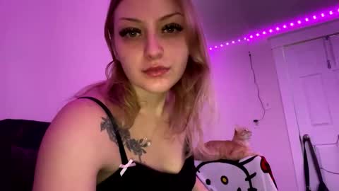Snapshot of babykay1116 chatting on January 21, 5:41 pm babykay1116 online show from January 21, 5:41 pm