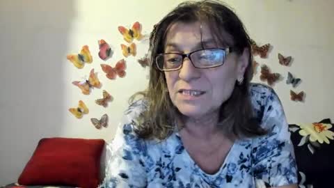 Snapshot of badgg chatting on January 9, 5:11 pm Gina online show from January 9, 5:11 pm