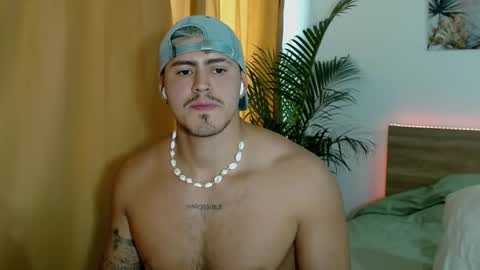 Snapshot of baltazardupont chatting on March 3, 3:00 pm Andres - online show from March 3, 3:00 pm