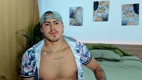 Snapshot of baltazardupont chatting on March 10, 10:50 am Andres - online show from March 10, 10:50 am