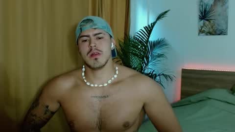 Snapshot of baltazardupont chatting on March 3, 11:55 am Andres - online show from March 3, 11:55 am