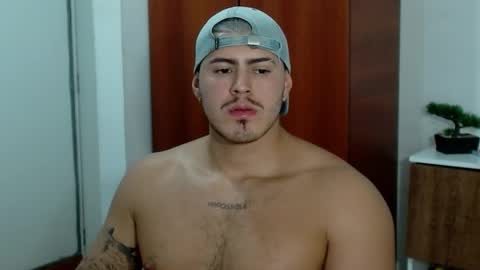 Snapshot of baltazardupont chatting on February 25, 2:25 am Andres - online show from February 25, 2:25 am
