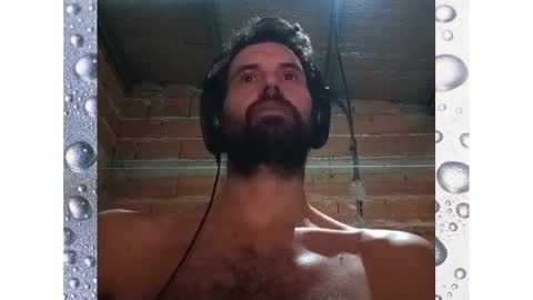 Snapshot of banana_argen_15 chatting on February 23, 10:31 pm Ezequiel online show from February 23, 10:31 pm