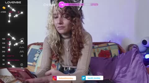 Snapshot of bandit_monkey chatting on January 24, 2:07 am V E R O N I C A online show from January 24, 2:07 am