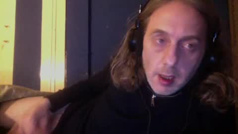 bangintoleather online show from March 8, 3:28 am