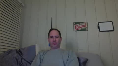 Snapshot of banksysmash chatting on December 7, 2:14 am Jay online show from December 7, 2:14 am