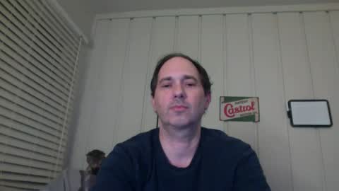 Snapshot of banksysmash chatting on December 2, 3:51 am Jay online show from December 2, 3:51 am