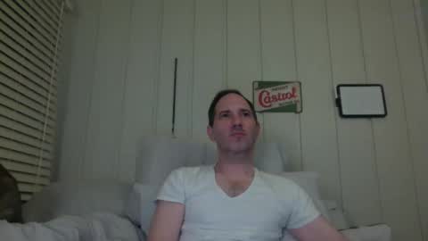 Snapshot of banksysmash chatting on December 29, 3:33 am Jay online show from December 29, 3:33 am