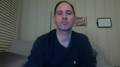 Snapshot of banksysmash chatting on December 14, 2:22 am Jay online show from December 14, 2:22 am