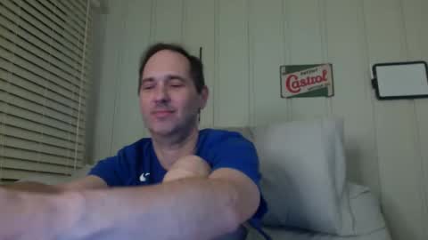 Snapshot of banksysmash chatting on January 4, 2:14 am Jay online show from January 4, 2:14 am