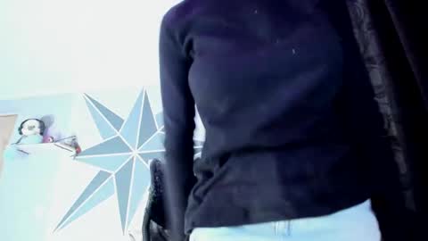 barbiecumhott online show from December 7, 12:36 am