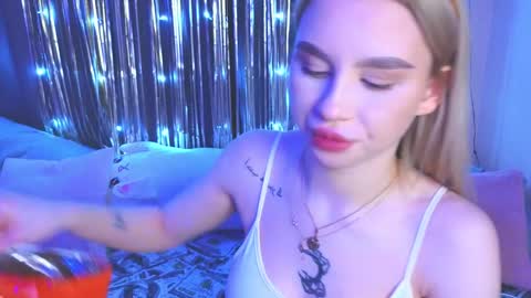 Eva online show from December 13, 8:36 pm