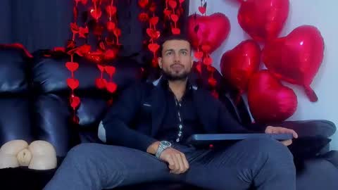bastian online show from February 13, 3:07 am