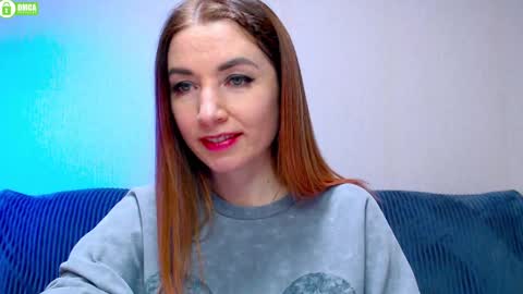 Snapshot of bb__bonami_ chatting on February 11, 4:24 pm bb__bonami_ online show from February 11, 4:24 pm
