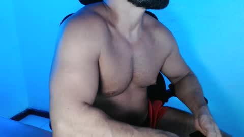 Snapshot of beard_top_guy chatting on February 21, 1:55 am Beard Guy online show from February 21, 1:55 am