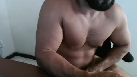 Snapshot of beard_top_guy chatting on March 8, 6:47 pm Beard Guy online show from March 8, 6:47 pm