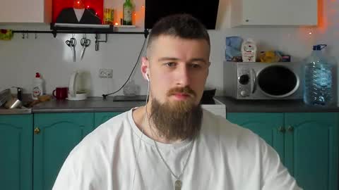 Zeus online show from December 11, 9:34 pm