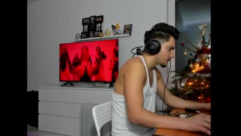 beatixxxandliam online show from January 3, 5:53 pm