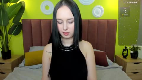 Beatrice 3 online show from February 1, 4:24 am