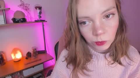 Eliise online show from February 14, 2:33 pm
