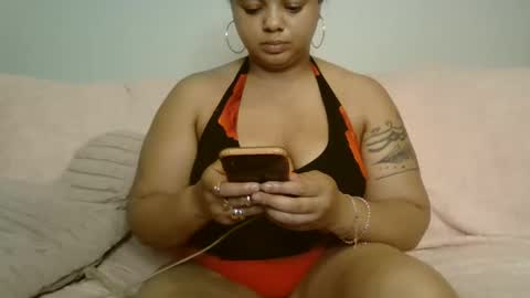 Snapshot of beautyloves chatting on September 16, 12:56 am Beauty online show from September 16, 12:56 am