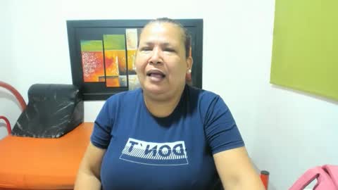 beckyummys online show from February 14, 12:03 pm