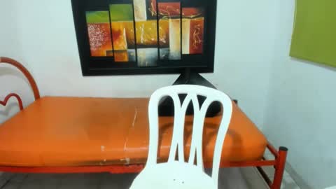 beckyummys online show from February 2, 11:51 am