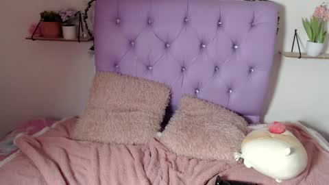 begonia_pacheco online show from February 25, 7:16 pm