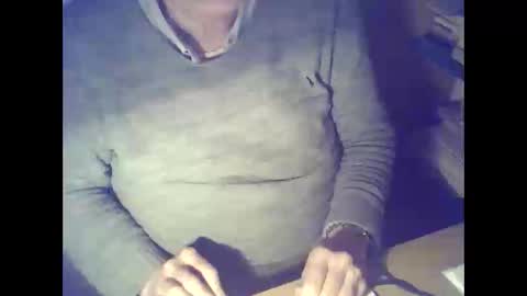 Snapshot of bekklove1 chatting on March 8, 4:39 pm bekklove1 online show from March 8, 4:39 pm