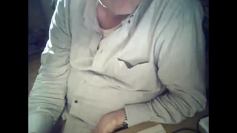 Snapshot of bekklove1 chatting on March 3, 4:15 pm bekklove1 online show from March 3, 4:15 pm
