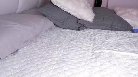 Snapshot of belkis_mills chatting on February 25, 9:04 pm Belkis online show from February 25, 9:04 pm