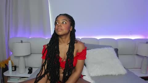 Snapshot of belkis_mills chatting on February 22, 9:37 pm Belkis online show from February 22, 9:37 pm