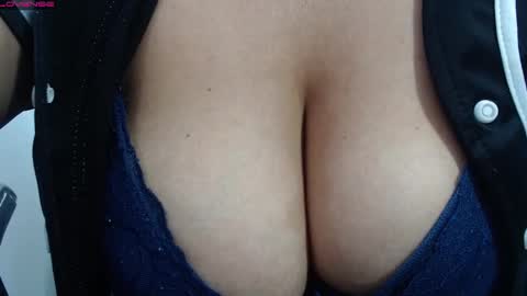 lady online show from February 14, 8:48 pm