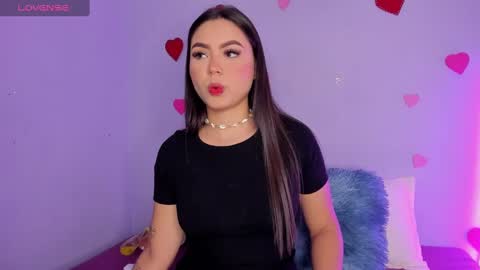 BELLA online show from February 22, 7:36 pm