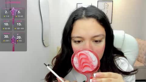 Snapshot of bellaa_hadid_ chatting on February 11, 11:31 am Bella Hadid online show from February 11, 11:31 am
