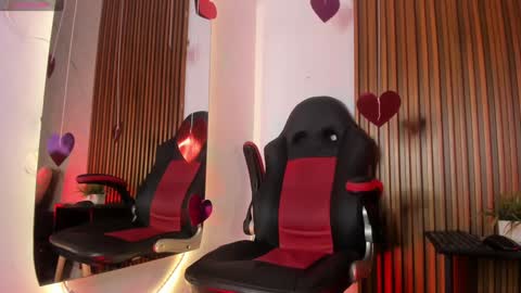 belladuboiss_ online show from January 18, 12:36 pm