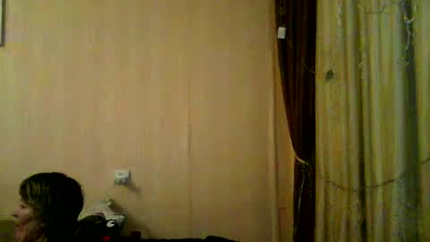 bellalove335 online show from December 24, 2:12 pm