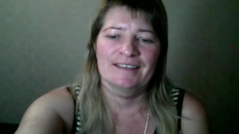bellalove335 online show from December 4, 10:40 am