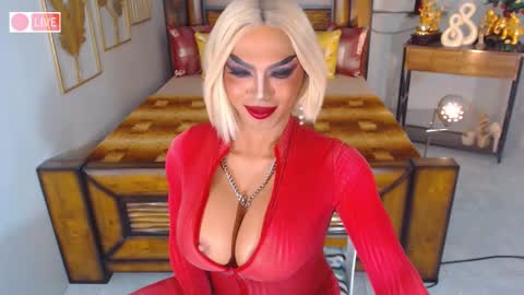 B E L L A T R I X online show from January 22, 12:48 am