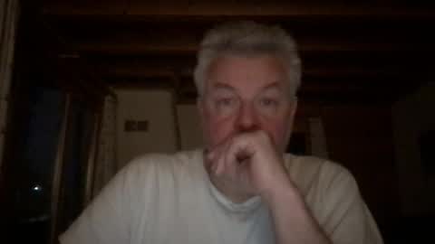 Snapshot of berg_boy chatting on March 3, 5:20 am Martin online show from March 3, 5:20 am