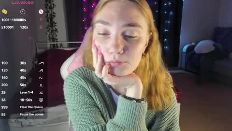 Snapshot of betty_witchy chatting on March 11, 1:05 am Dory make me happier online show from March 11, 1:05 am