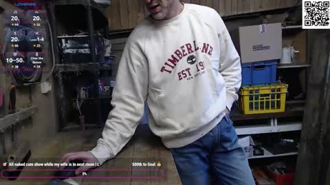 Snapshot of bi_french69 chatting on February 9, 11:25 am My name is David and if you like public exhibitions you wont be disappointed with me LoL - My favorite vibes is 44 online show from February 9, 11:25 am