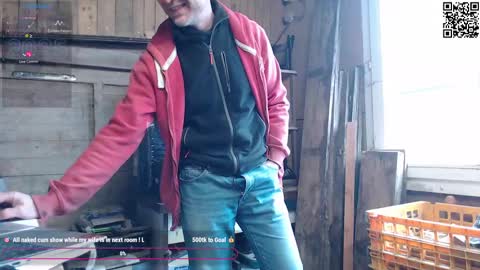 Snapshot of bi_french69 chatting on February 12, 10:35 am My name is David and if you like public exhibitions you wont be disappointed with me LoL - My favorite vibes is 44 online show from February 12, 10:35 am