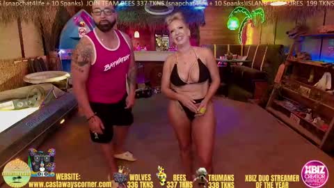 Snapshot of bigbananamilfshake chatting on September 16, 4:59 am Mya and Angelo online show from September 16, 4:59 am