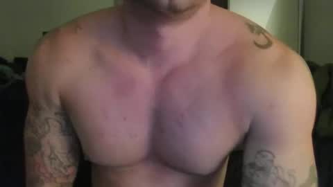 Snapshot of bigbones225 chatting on September 12, 9:44 am Hun online show from September 12, 9:44 am