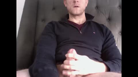 Snapshot of bigcockcirc chatting on February 12, 3:27 pm bigcockcirc online show from February 12, 3:27 pm