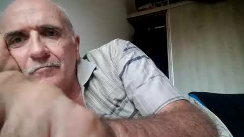 bilbo971 online show from September 21, 9:08 pm
