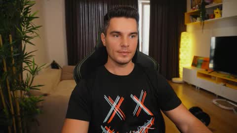 Snapshot of billypassion chatting on September 15, 10:28 am BillyPassion online show from September 15, 10:28 am