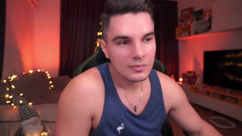 Snapshot of billypassion chatting on December 7, 7:21 am BillyPassion online show from December 7, 7:21 am