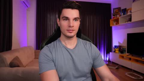 Snapshot of billypassion chatting on February 9, 7:59 am BillyPassion online show from February 9, 7:59 am